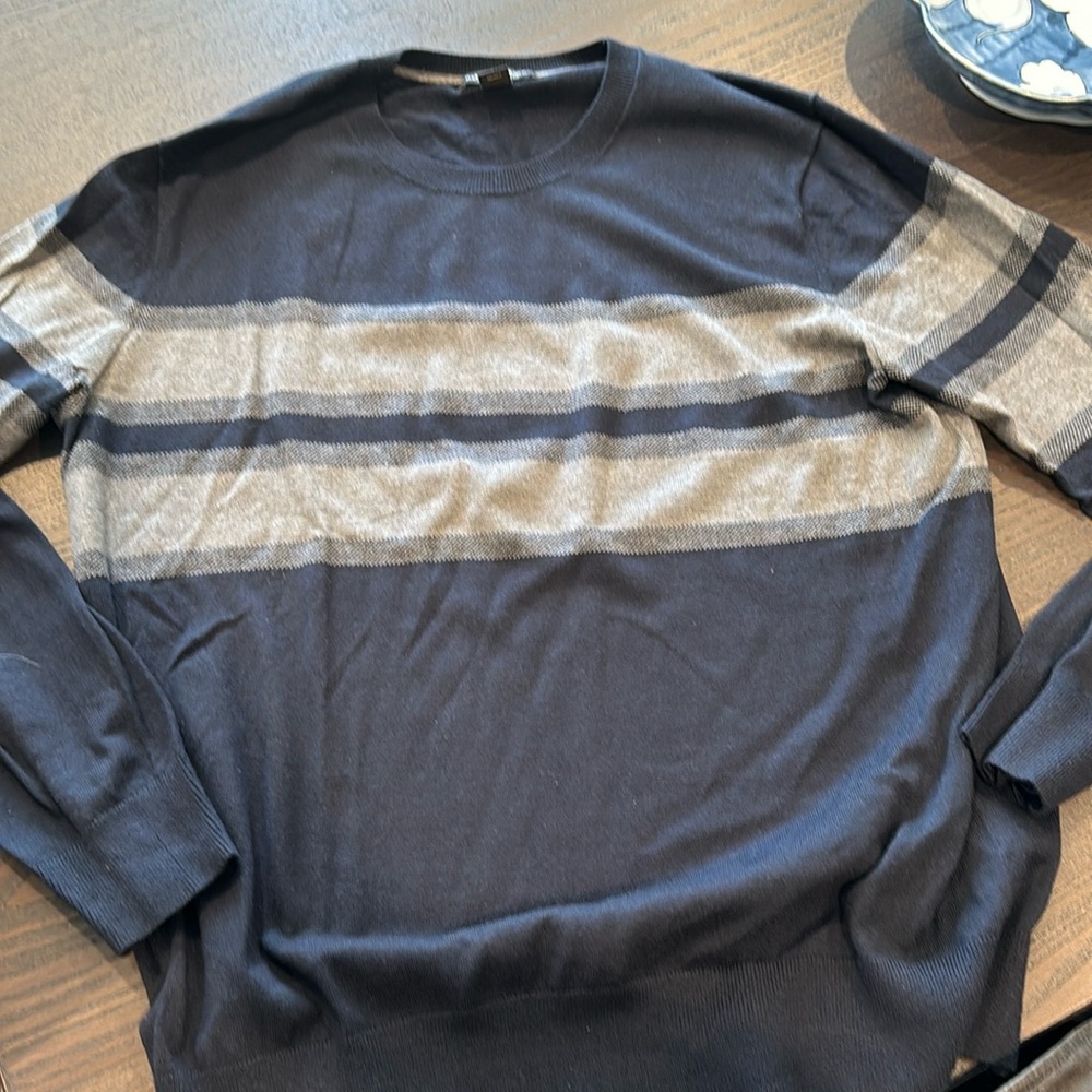 Navy and grey banana republic sweater